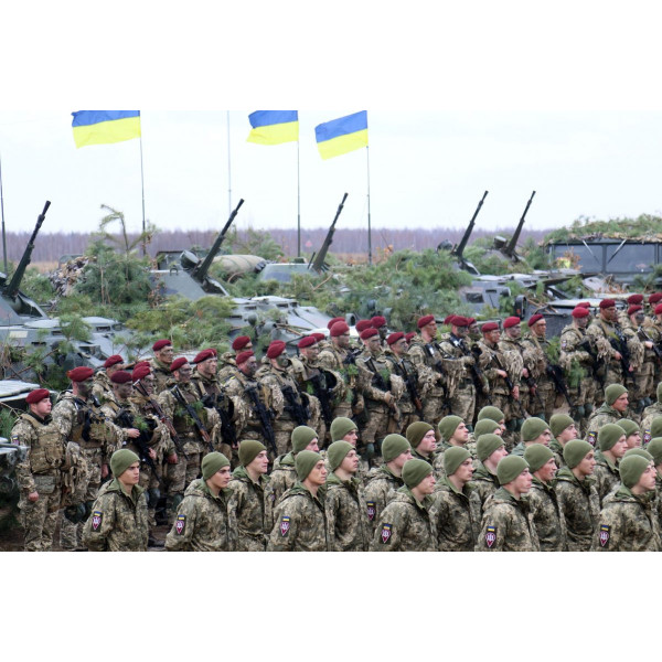 Україна увійшла до ТОП-10 найчисленніших армій світу за версією Military Balance 2026.